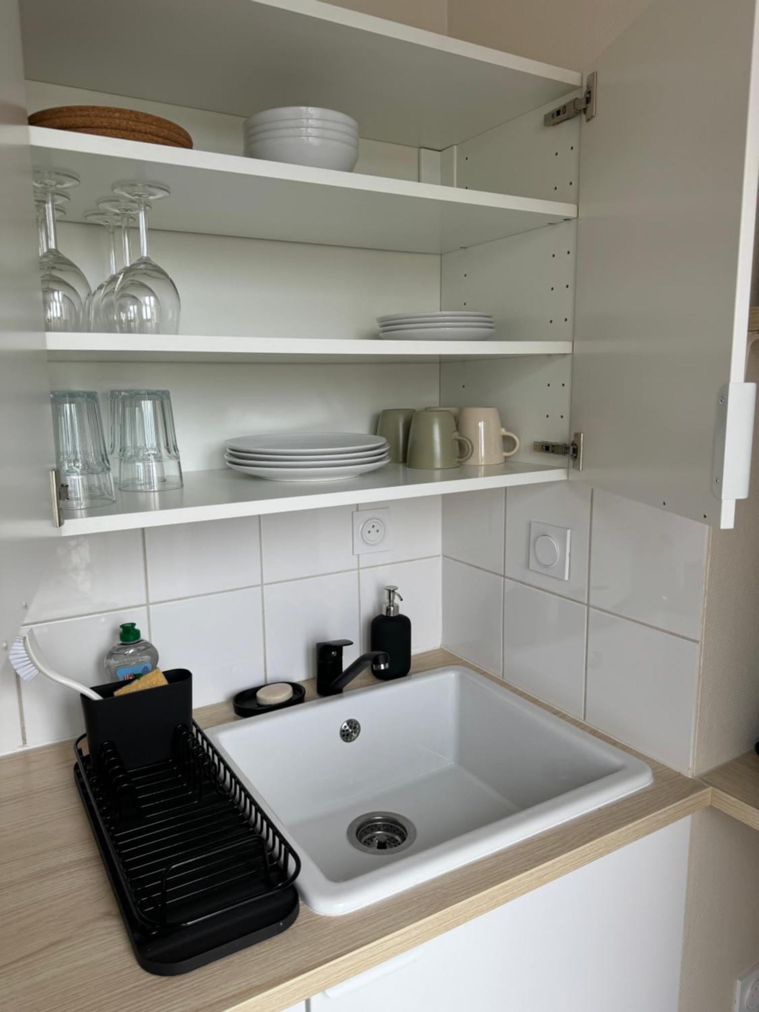 Appartement Avec Une Chambre Лион Екстериор снимка